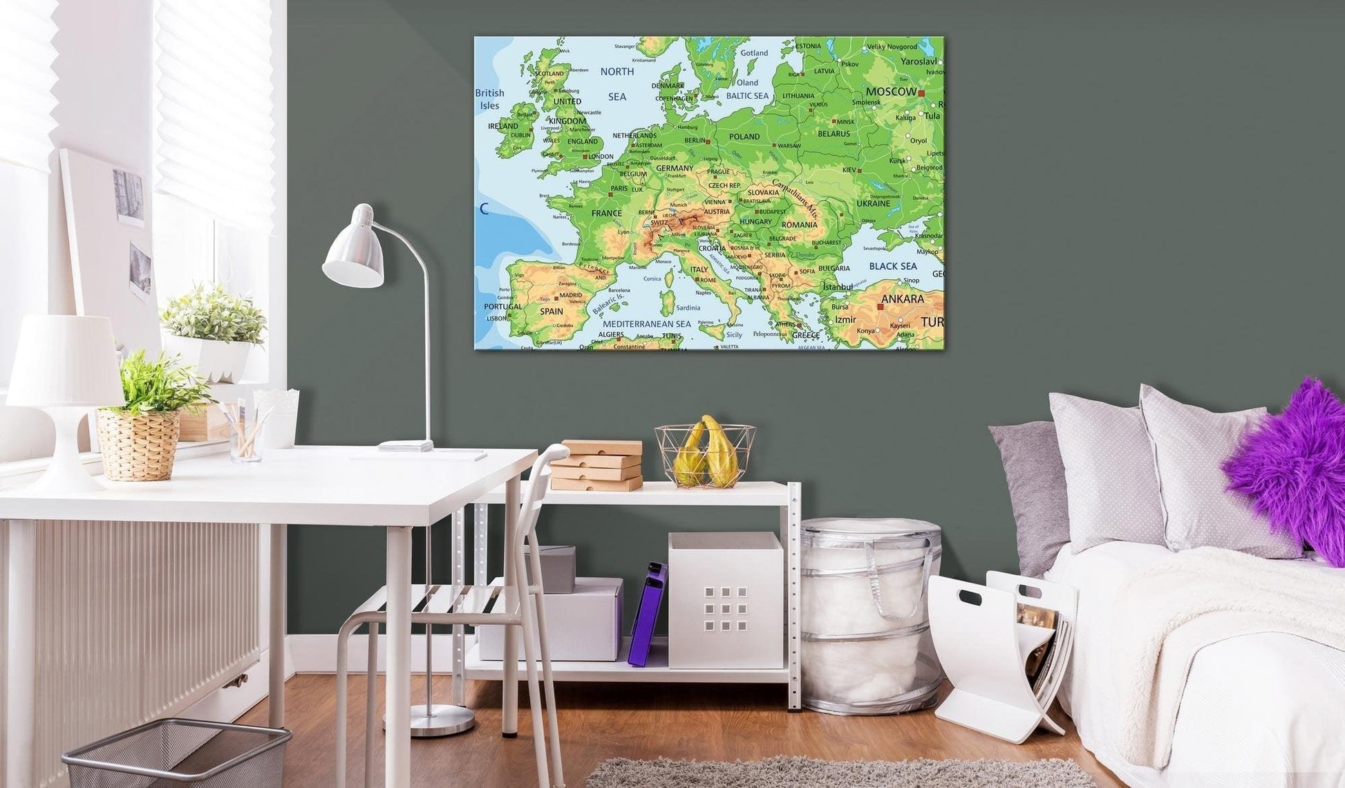 Decorative Pinboard - Europe [Cork Map] - www.trendingbestsellers.com