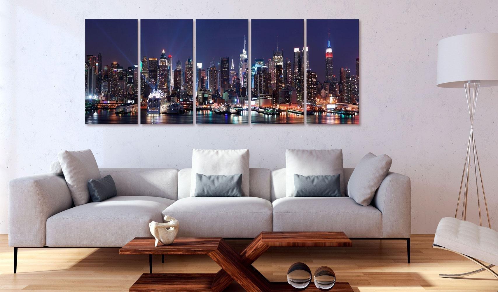 Canvas Print - New York: Live by Night - www.trendingbestsellers.com